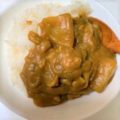 ドレミ3さん、こんにちは♪
夏はカレー食べたくなりますね❤　炒めなくて良いから楽ちんです。
ご馳走様でした(❀ᴗ͈ˬᴗ͈)⁾⁾ᵖᵉᵏᵒ